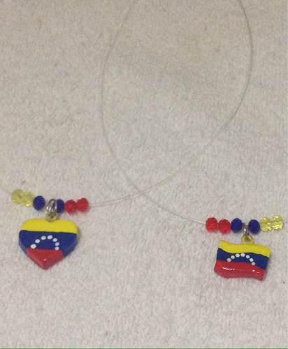 Bisuteria Collar Fantasma Venezuela Dije Tricolor (2 Piezas)