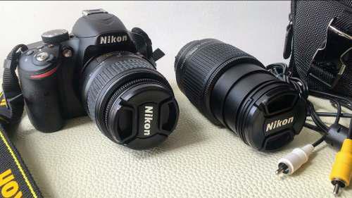 Cámara Nikon D 3200.