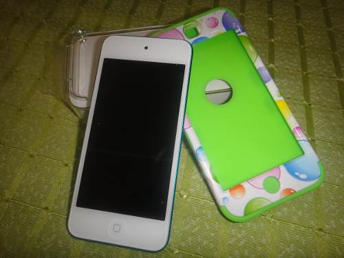 iPod Touch 32gb 5tag Modelo A Azul Con Forro Sin Cable.