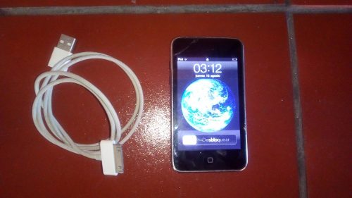 iPod Touch Apple 8gb (20 V)