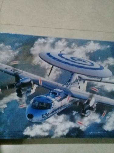 Avion E-2c Hawkeye 1/72 Fujimi