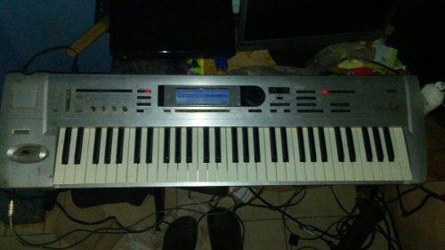 Korg Triton Le