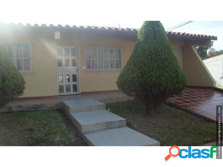 Apartamento en Venta Zona Este 19-510 NEG