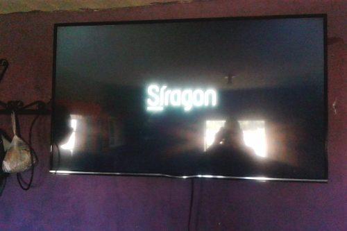 Vendo Mi Smart Tv Siragon Led 4. K Ultra Hd 55 Pulgada