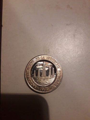 Moneda De Plata Commemorativa A La Industria Petrolera