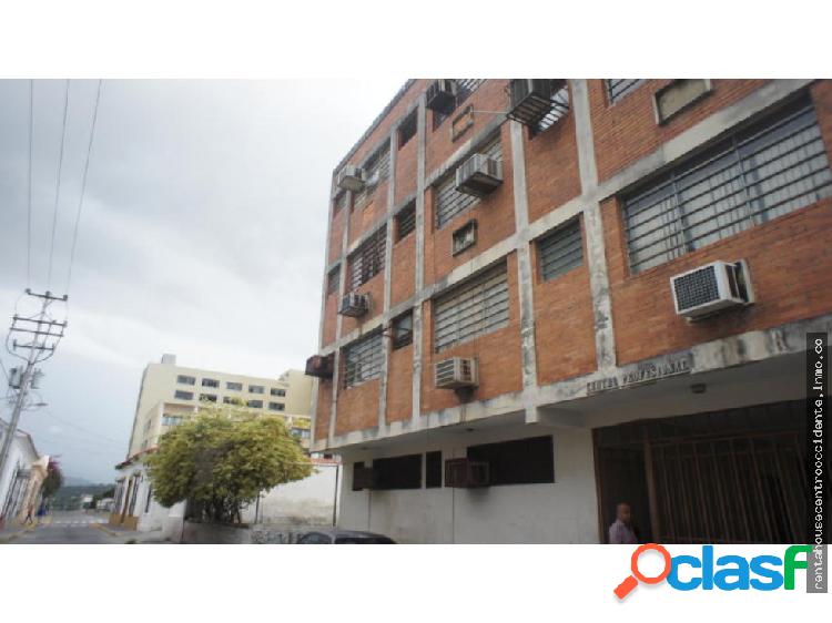 Venta de OFICINA en Barquisimeto, Lara