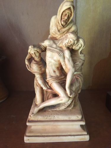 Escultura De Resina Italiana El Descendimiento De Jesús