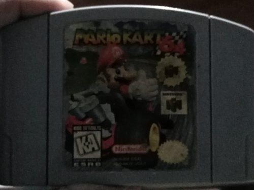 Mario Kart 64 / Nintendo 64