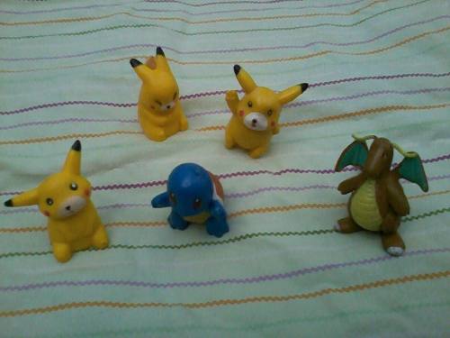 Muñecos Juguetes Pikachu Pokemon Miniatura. Mcikey Y Amigos