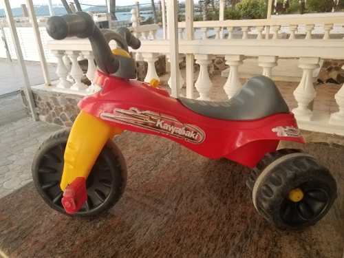 Triciclo Fisher Price