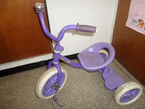 Triciclo Usado Y Carrito Montable Para Niños