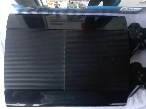 Playstation 3 Super Slim 250gb Incluye 12 Juegos Negociable)