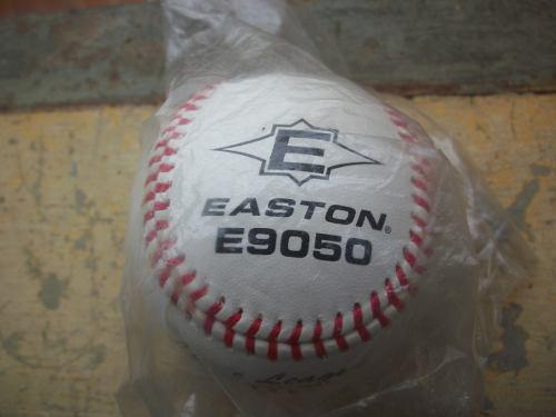 Pelota De Beisbol Categoria Preinfantil Easton E9050. Oferta