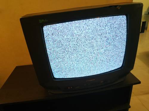 Televisor Convencional Viejo Samsung 21 Pulgadas Buen Estado