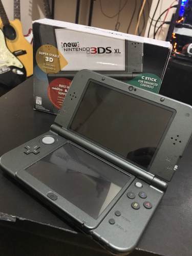 New Nintendo 3ds Xl Como Nueva, Caja, Accesorios Y Juegos