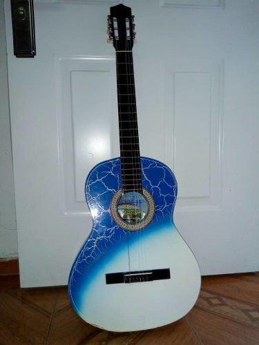 Guitarra Acústica La Llanera