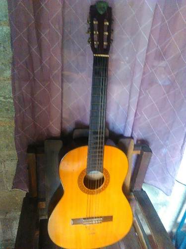 Guitarra Acustica Yamaha C70