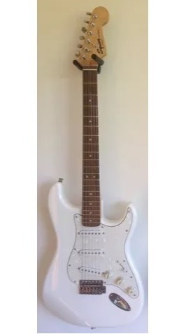 Guitarra Eléctrica Fender Squier