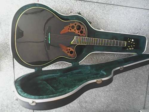 Guitarra Electroacustica Ovation+estuche Rigido-300$-cc4