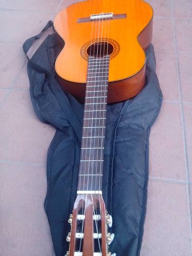 Vendo Guitarra Yamaha C-80