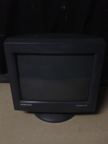 Monitor Samsung Syncmaster 551v
