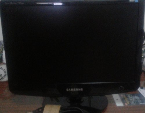 Monitor Samsung Syncmaster 732nw 17