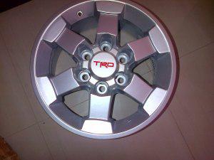 Rines de Lujo TRD 16 pulgadas Meru o Hilux