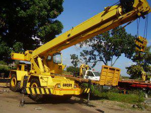 construcciones transporte alquiler de gruas de