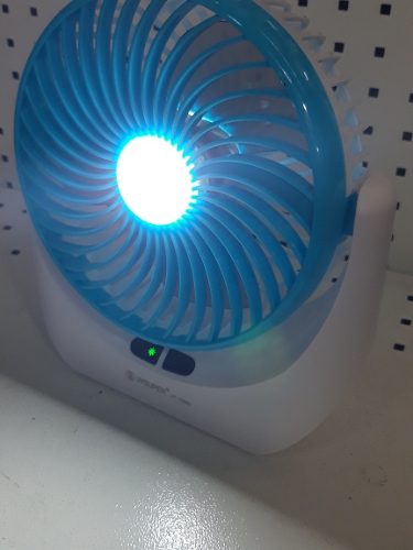 Ventilador Recargable Con Linterna Luz Led