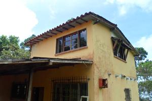 Casa de 2 pisos para vivienda o proyecto agricola ecoturismo