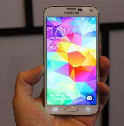 Nuovo iphone 5s 32gb oro e samsung galaxy s5