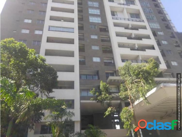 Venta de Apartamento en Zona Este, Lara