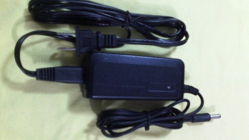 Cargador Para Laptop,compatible Para Canaima Y Otros De 19v