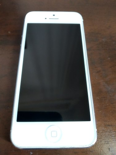 Teléfono Celular iPhone 5 32 Gb Como Nuevo