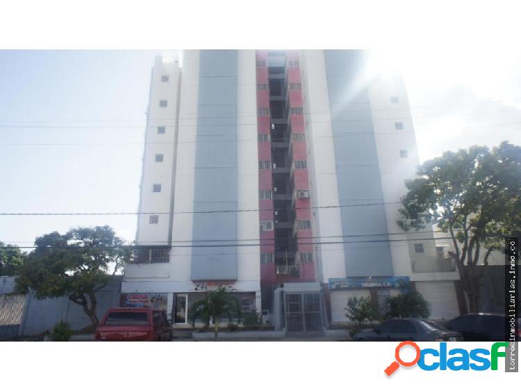 Apartamento en Venta Barquisimeto 19-13036