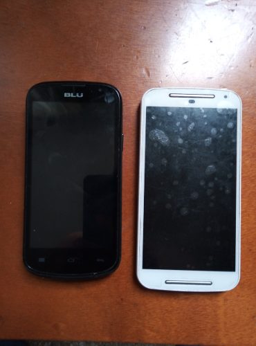 Telefonos Celular Motorola Y Blu Para Repuesto