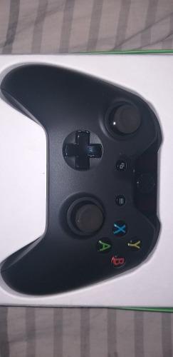 Control Xbox One + Juegos Originales