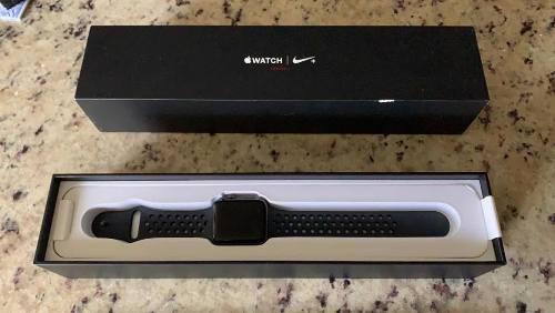 Apple Watch Serie 3 42 Mm Edición Nike+ Gps+celular (310us)
