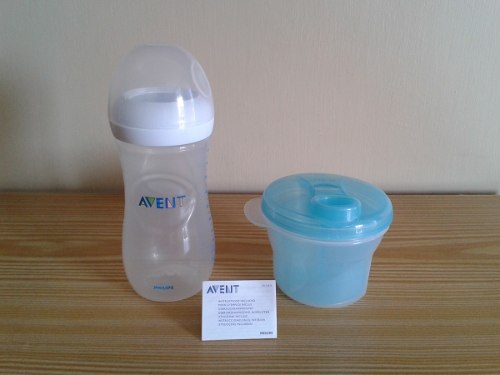 Set De 2 Piezas Tetero Y Contenedor De Formula Avent