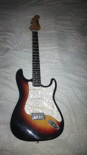 Guitarra E. + Amp. Se Vende O Se Cambia Por S4