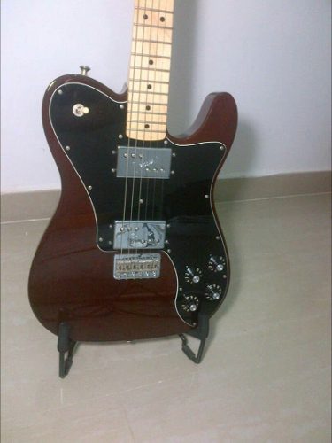 Guitarra Fender Deluxe Adicion 