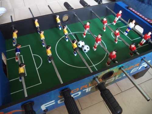 Mesa De Futbolito Jeidy Toys 18 Jugadores