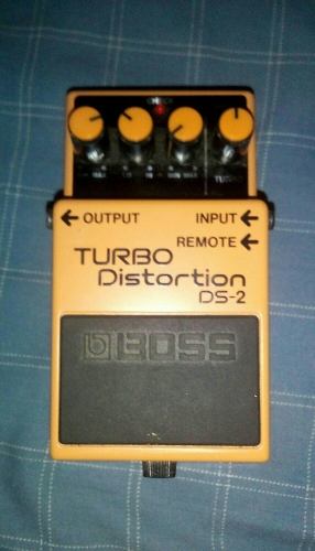 Pedal Boss Turbo Distortion Ds-2 (40)