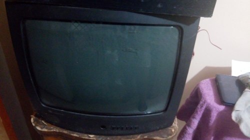 Televisor Modelo Viejo