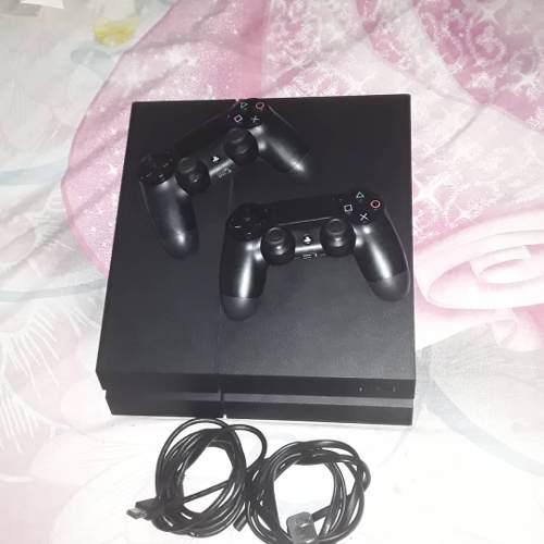 Play Station 4 500gb Como Nuevo Con Dos Controles