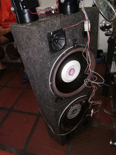 Sonido Cajón, 2 Medios Bajo, Tswiter, Planta Lanzar w