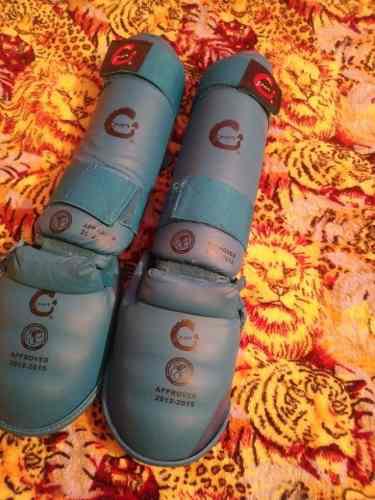 En Venta Espinilleras Y Protector De Karate Do!