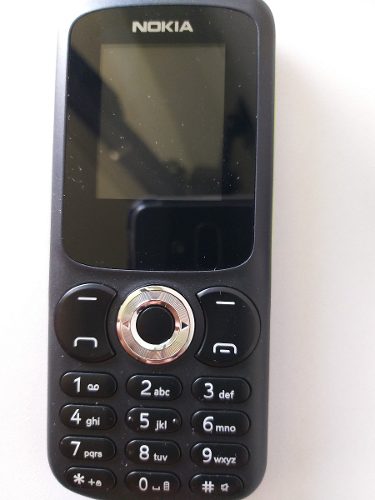 Teléfono Nokia Básico G