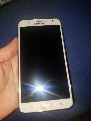 Teléfono Samsung J7 Duos