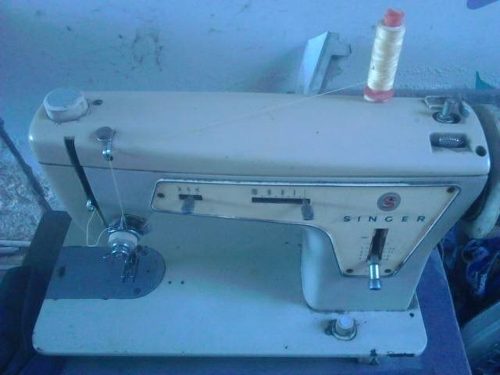 Maquina De Coser Singer